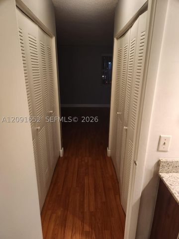 6292 NW 186th St 206, Hialeah, FL 33015