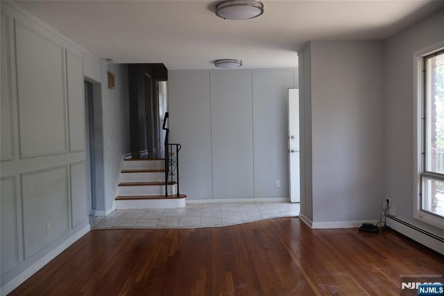 1032 Glen Road, Fort Lee, NJ 07024