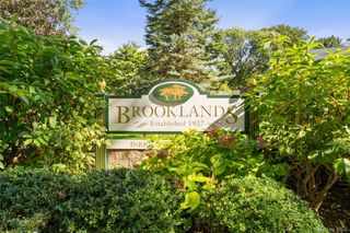 11 Brooklands GI, Bronxville, NY 10708
