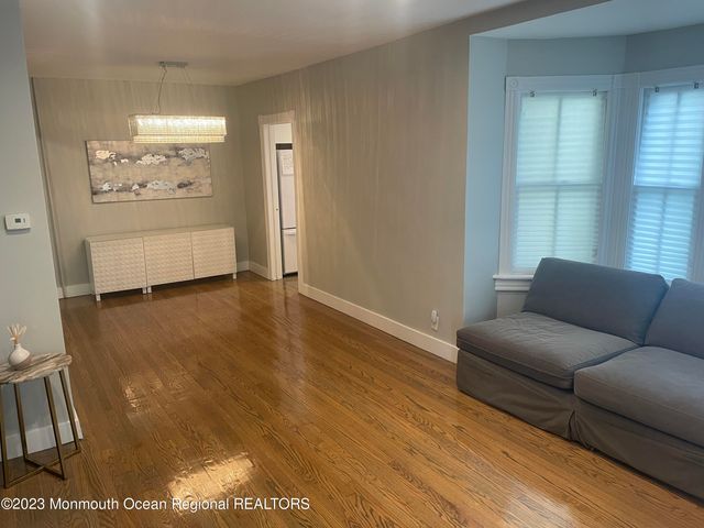 363 Lake Avenue, Oakhurst, NJ 07755