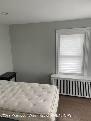 363 Lake Avenue, Oakhurst, NJ 07755