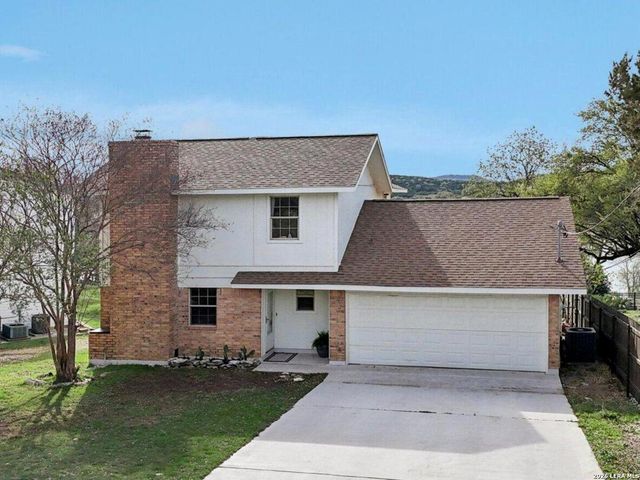 127 Cedar Tree Ln, Canyon Lake, TX 78133