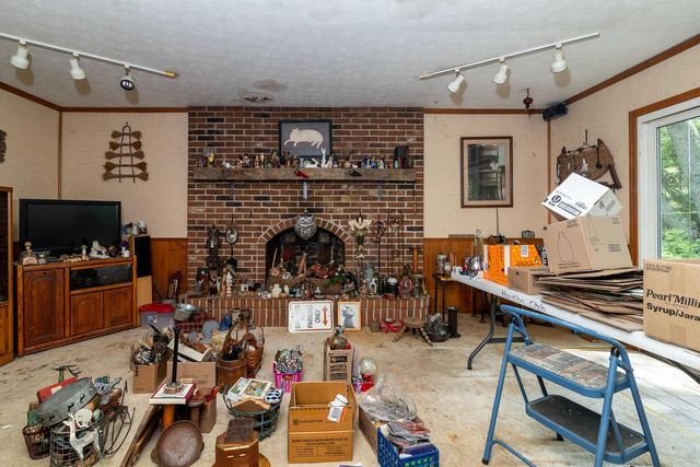 4019 Mink Street SW, Pataskala, OH 43062