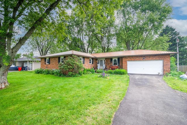 4019 Mink Street SW, Pataskala, OH 43062