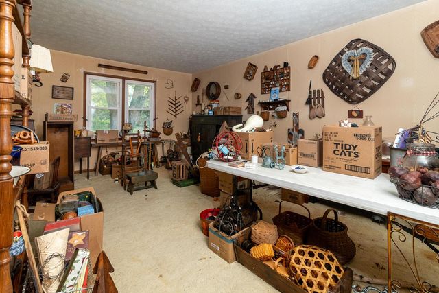 4019 Mink Street SW, Pataskala, OH 43062