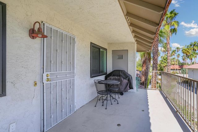 1830 N Mira Loma Way, Palm Springs, CA 92262