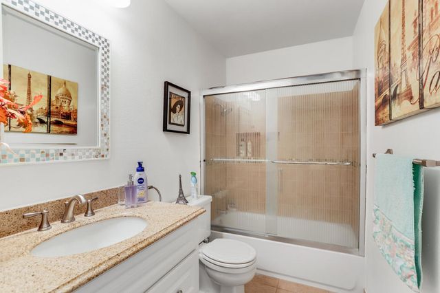 1830 N Mira Loma Way, Palm Springs, CA 92262