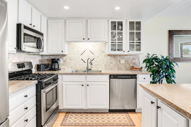 1830 N Mira Loma Way, Palm Springs, CA 92262