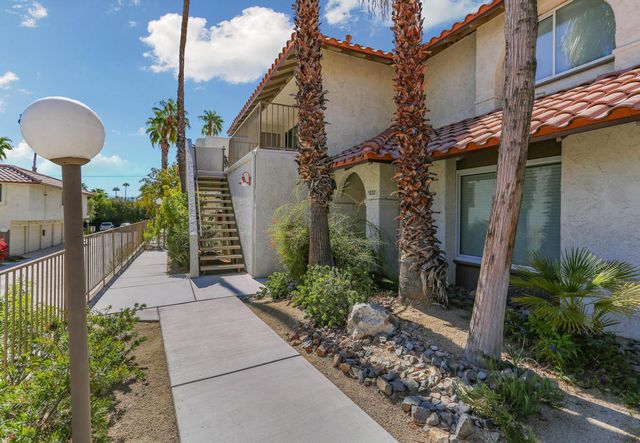 1830 N Mira Loma Way, Palm Springs, CA 92262