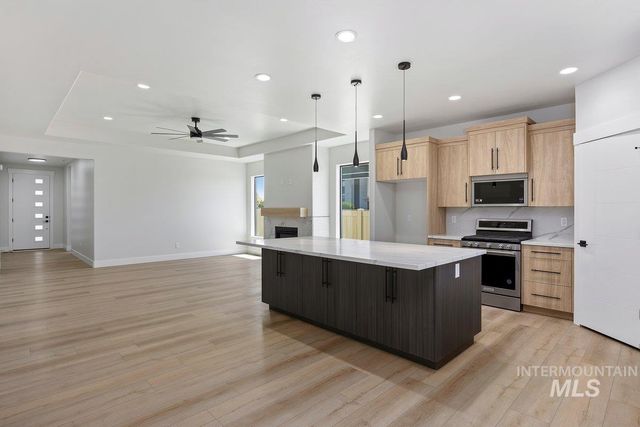 517 Canyon Falls Dr., Twin Falls, ID 83301