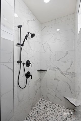 517 Canyon Falls Dr., Twin Falls, ID 83301