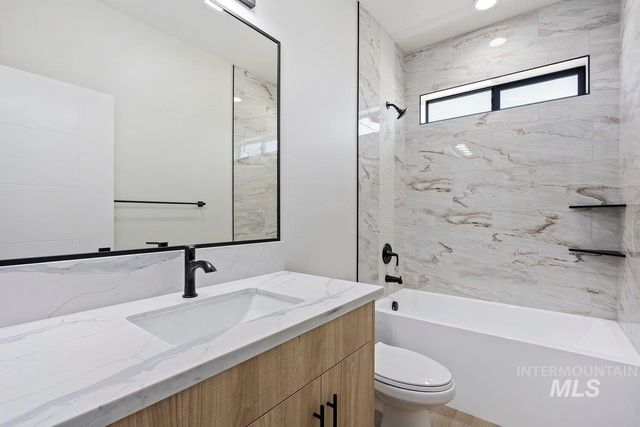 517 Canyon Falls Dr., Twin Falls, ID 83301