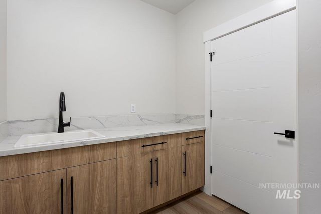 517 Canyon Falls Dr., Twin Falls, ID 83301