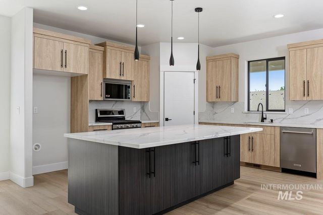 517 Canyon Falls Dr., Twin Falls, ID 83301