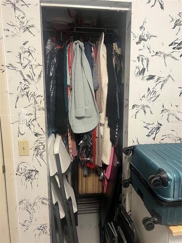 4224 E BIRD STREET, Tampa, FL 33617