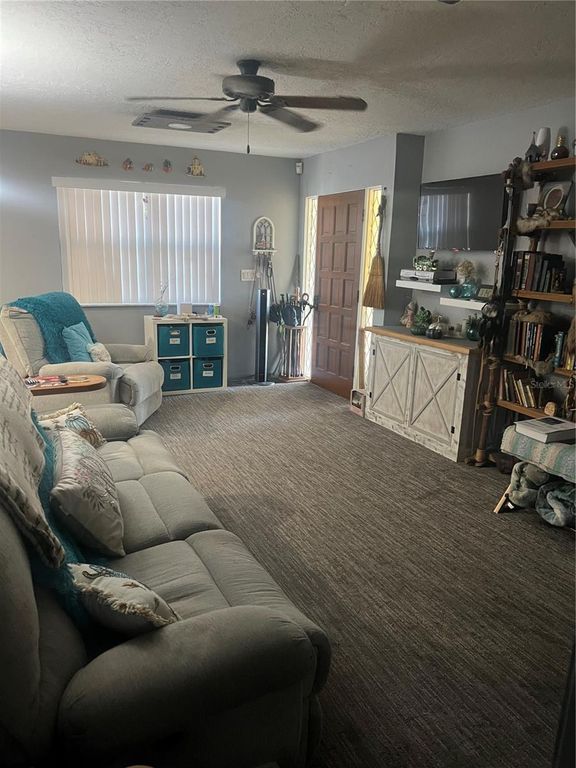 Image 3 of property listing at 4224 E BIRD STREET, Tampa, FL 33617