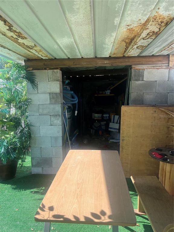 Image 21 of property listing at 4224 E BIRD STREET, Tampa, FL 33617