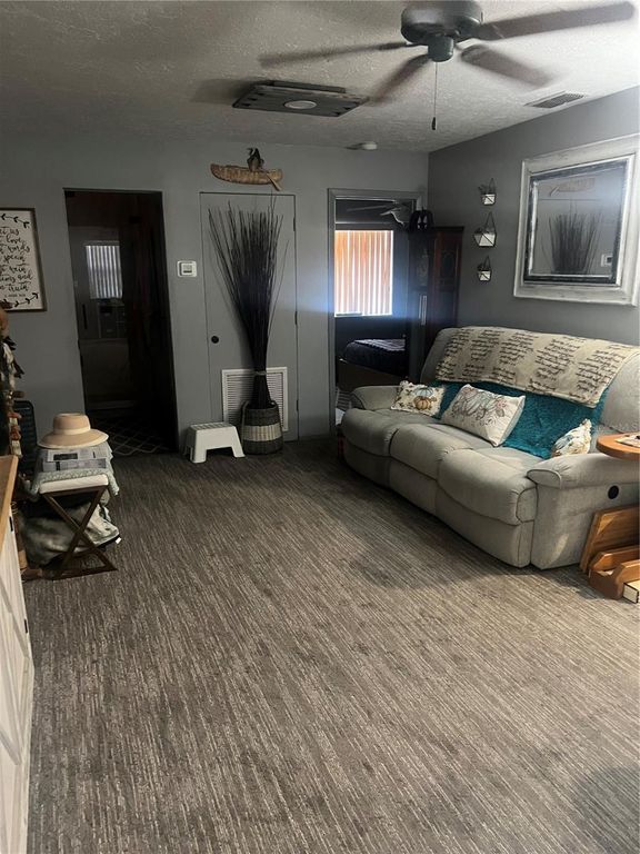 Image 4 of property listing at 4224 E BIRD STREET, Tampa, FL 33617