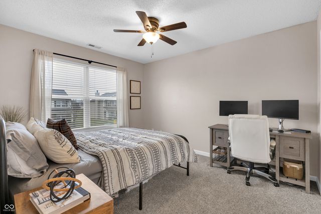 6432 Green Grass Lane, Whitestown, IN 46075