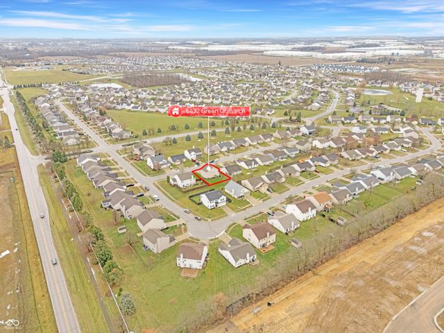 6432 Green Grass Lane, Whitestown, IN 46075
