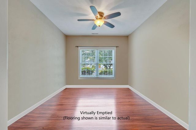 5914 Crumpacker DR, Roanoke, VA 24012