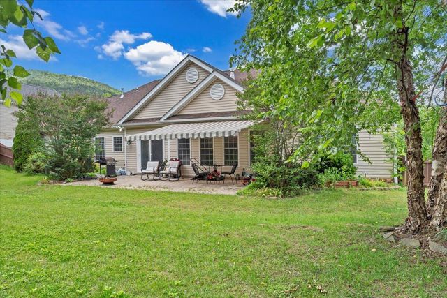 5914 Crumpacker DR, Roanoke, VA 24012