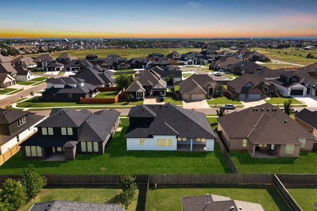 6309 NW 154th Terrace, Edmond, OK 73013