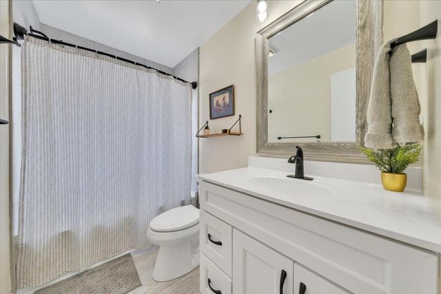 5715 Santa Anita TER, Roanoke, VA 24012