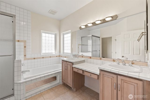 40 Coral Drive, Sequim, WA 98382