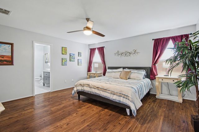 2213 Bradford Pear Drive, Little Elm, TX 75068