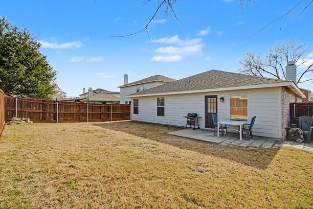 2213 Bradford Pear Drive, Little Elm, TX 75068