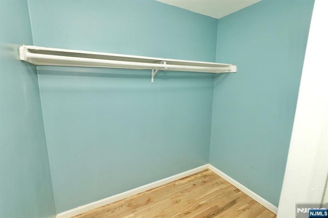 711 S 11th Street, Newark, NJ 07103