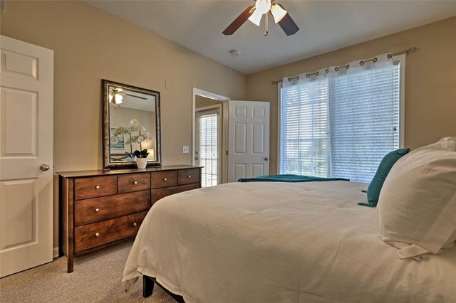 7000 Seawall Boulevard 914, Galveston, TX 77551