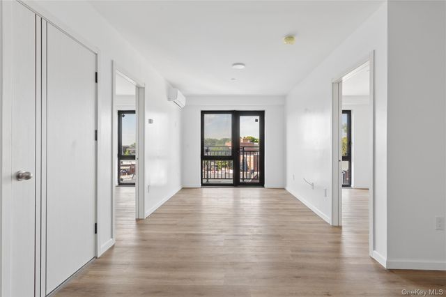 70-25 Queens Boulevard 7J, Woodside, NY 11377