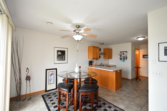 1024 Amanda Court SW, Pine Island, MN 55963