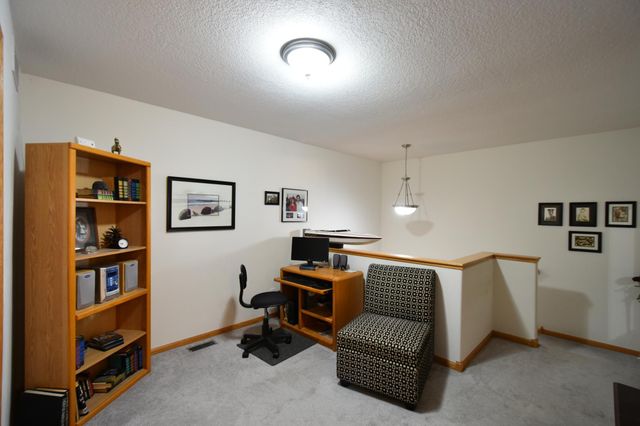 1024 Amanda Court SW, Pine Island, MN 55963