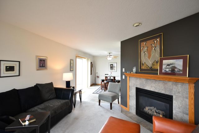 1024 Amanda Court SW, Pine Island, MN 55963