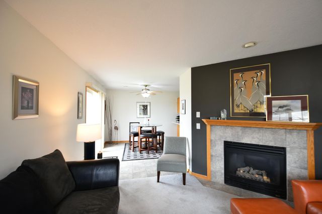 1024 Amanda Court SW, Pine Island, MN 55963