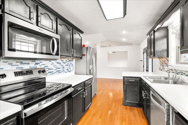 38 Pinnacle Pointe Drive, Somerset, KY 42503