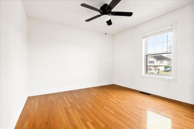 38 Pinnacle Pointe Drive, Somerset, KY 42503