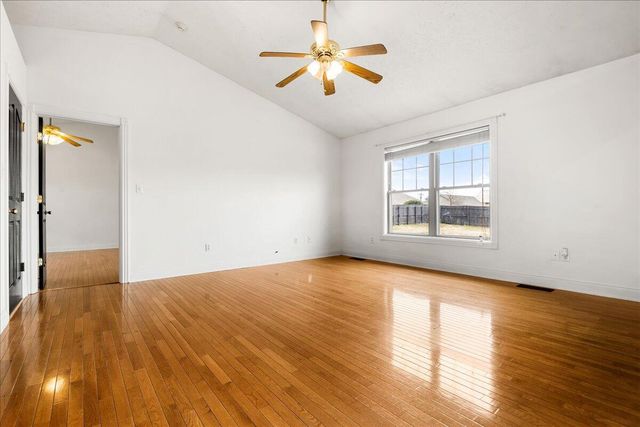 38 Pinnacle Pointe Drive, Somerset, KY 42503