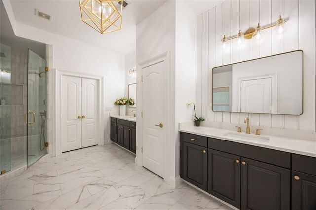 320 Valley Brook Way NE, Atlanta, GA 30342