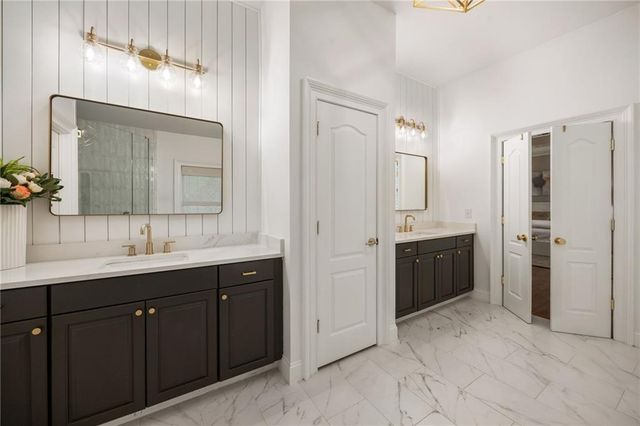 320 Valley Brook Way NE, Atlanta, GA 30342
