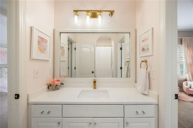 320 Valley Brook Way NE, Atlanta, GA 30342