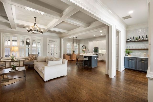 320 Valley Brook Way NE, Atlanta, GA 30342