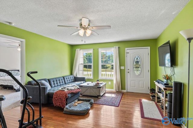 2040 Whitesville Road, Albertville, AL 35950