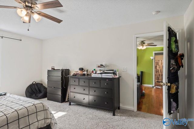 2040 Whitesville Road, Albertville, AL 35950