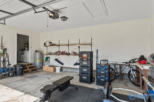 2040 Whitesville Road, Albertville, AL 35950