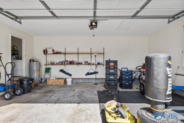 2040 Whitesville Road, Albertville, AL 35950