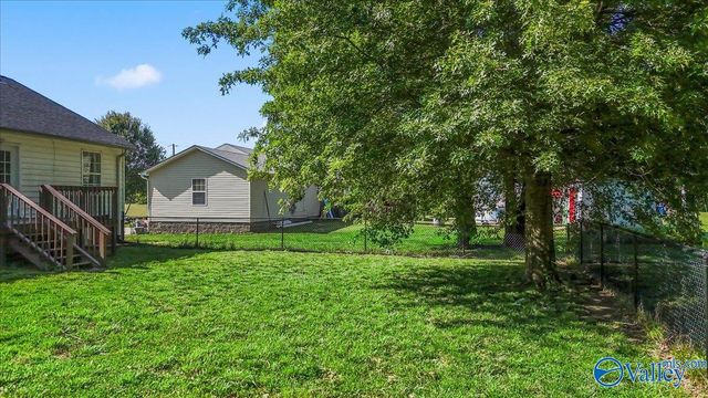 2040 Whitesville Road, Albertville, AL 35950